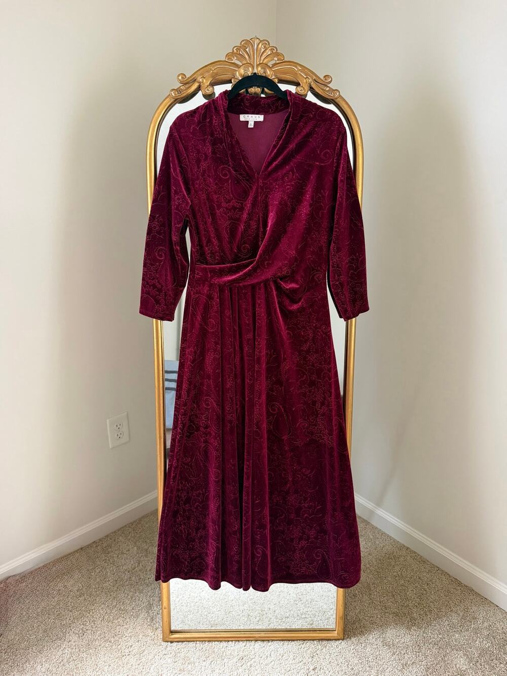 Chaus 3/4 Sleeve Paisley Embossed Velvet Midi Dress